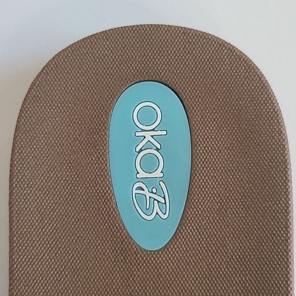 Oka b. Bristol Flip Flops Sandals Thongs Color: Toffee/Pink Salt Size 8 - Picture 12 of 12